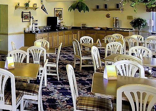 Hotel M Morgantown - Wvu Area Restaurant photo